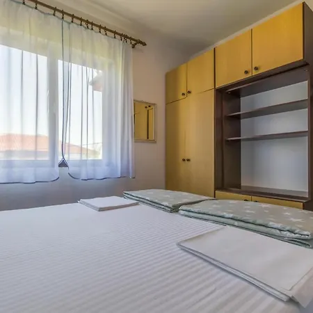 Apartments Dragica Dramalj Exterior photo