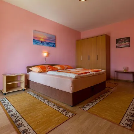Apartments Dragica Dramalj Exterior photo